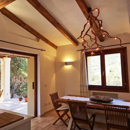 Villa San Pantaleo * San Pantaleo